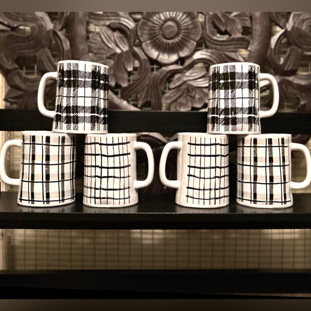 NEW Set of 6 Farmhouse Black & White Plaid Ceramic Coffee Tea Cups Mugs - Picture 13 of 15